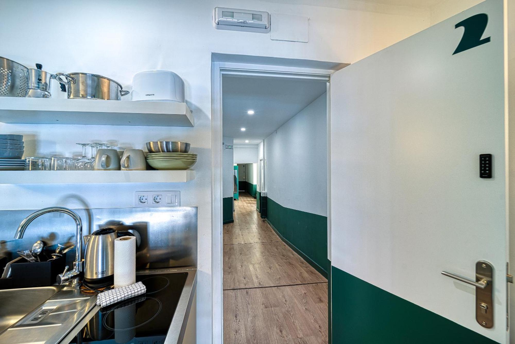 Angelitomad Hotel มาดริด ภายนอก รูปภาพ