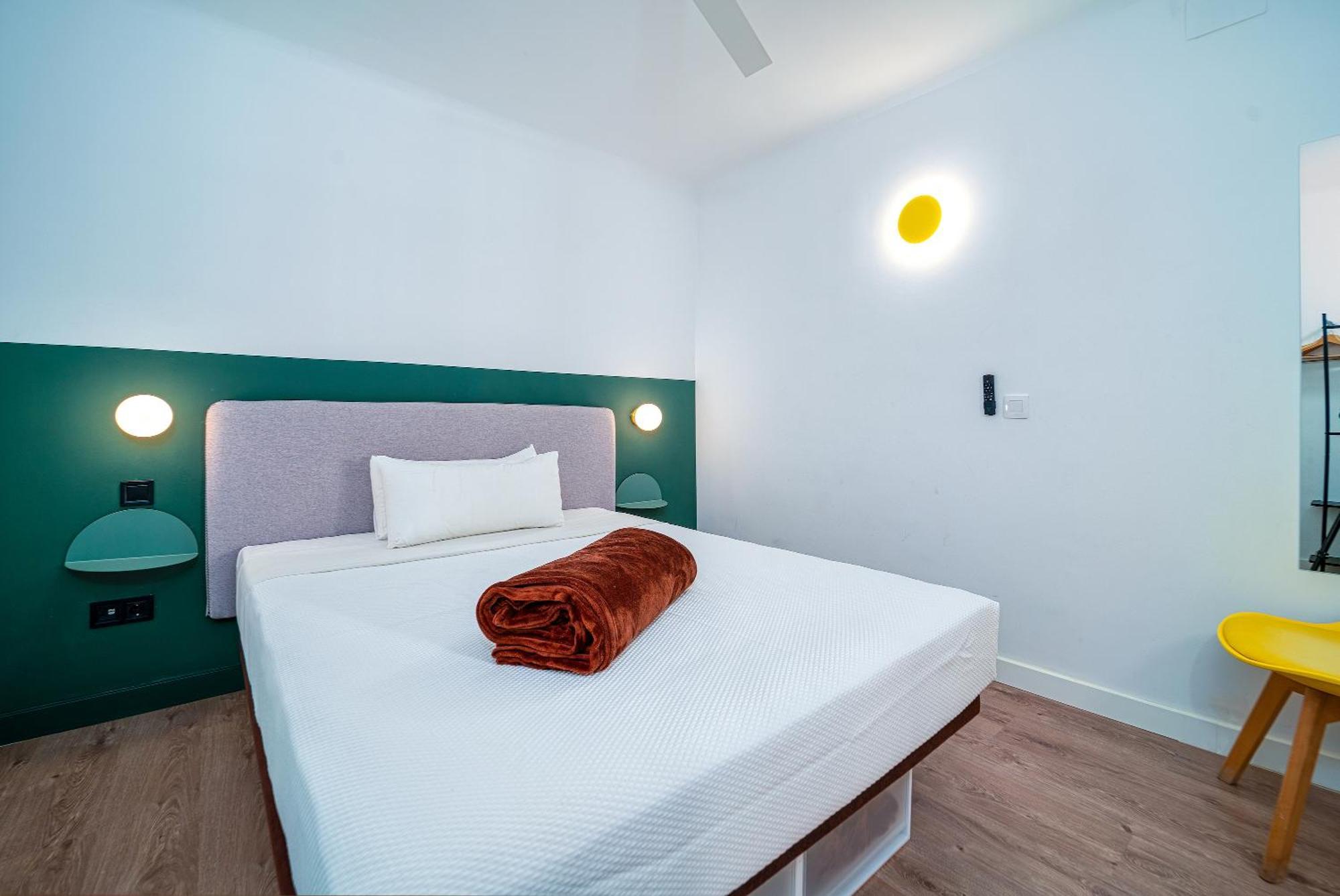 Angelitomad Hotel มาดริด ภายนอก รูปภาพ